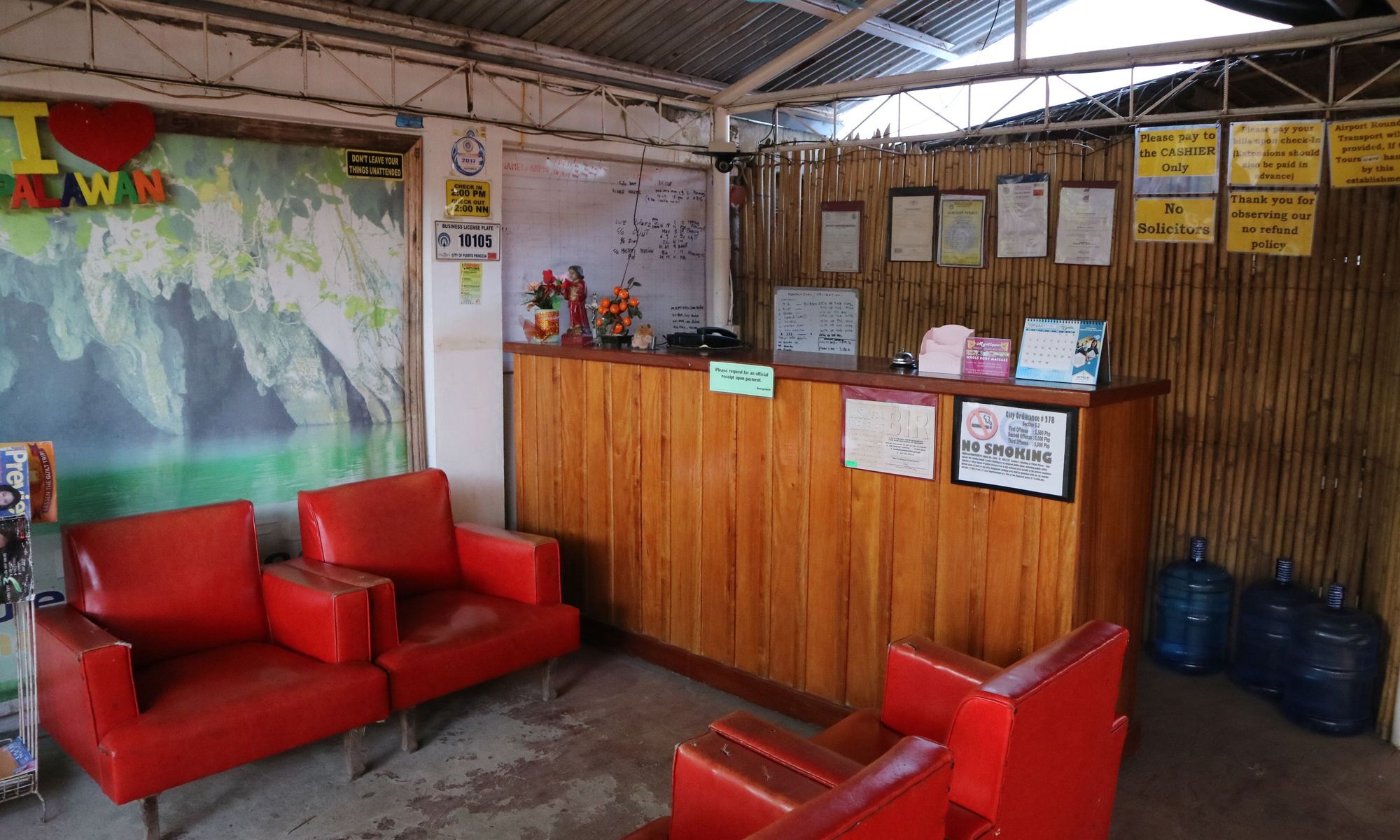 Almonte Transient Hostel Puerto Princesa Exterior photo